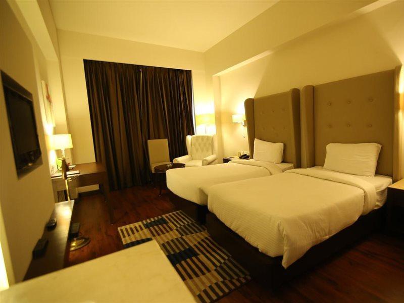 Hotel President Jalandhar Eksteriør billede